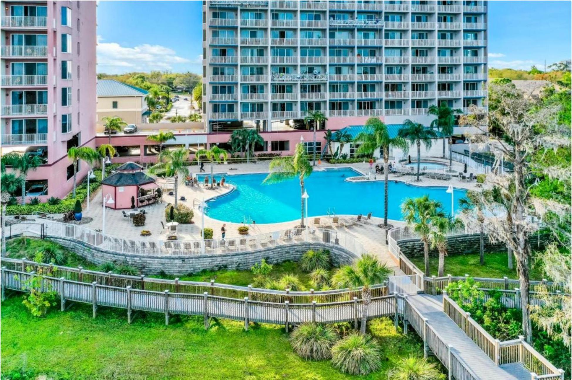 Balcony King Suite - Lake & Pool View Orlando Exterior photo